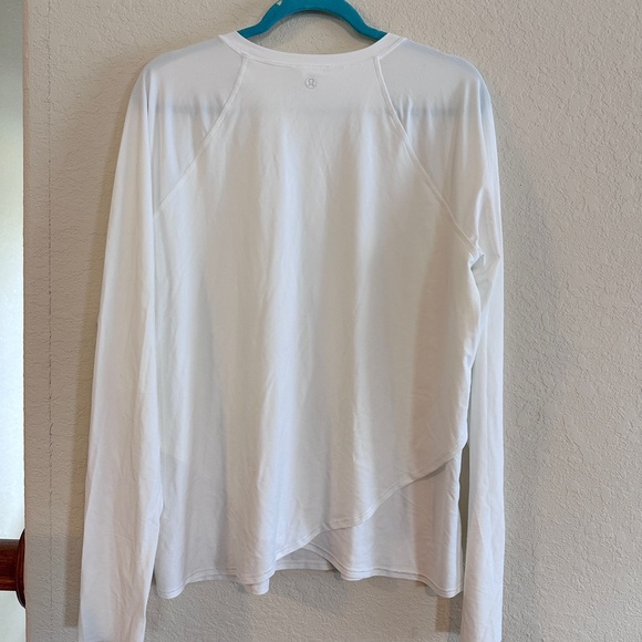 NWT Lululemon Waterside Relaxed UVP Long Sleeve / White - Picture 7 of 9